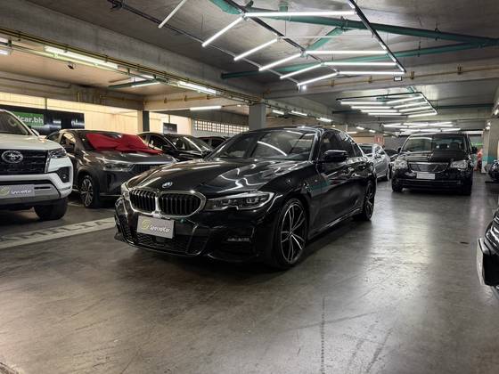 BMW 320i 2.0 16V TURBO FLEX M SPORT AUTOMÁTICO BMW 320i 2.0 16V TURBO FLEX M SPORT AUTOMÁTICO